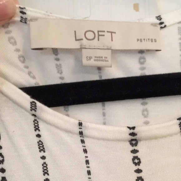 Loft tank top - Picture 2 of 4